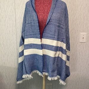 Women's‎ Cape by Gertex One Size fits all Ladies Herribone Cape NWOT